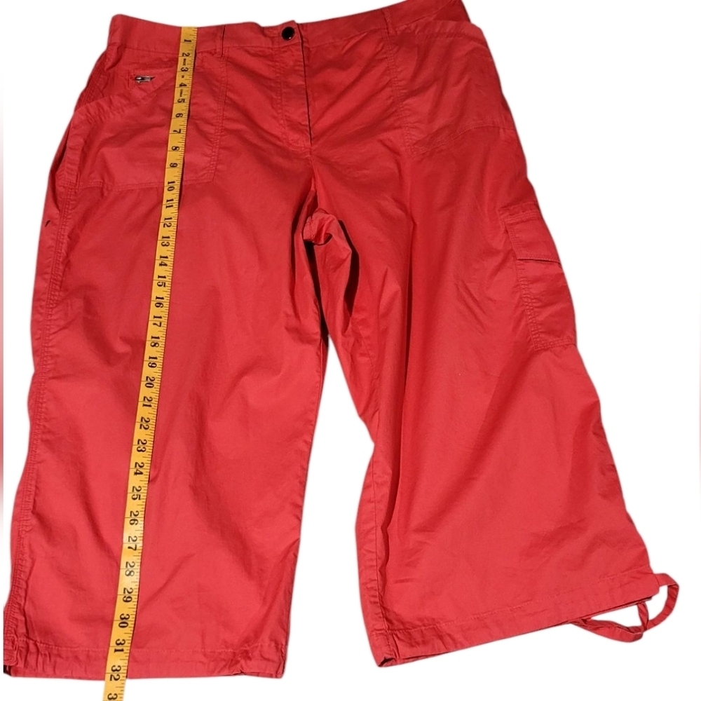 Chico's Coral Capri Pants - Picture 4 of 6